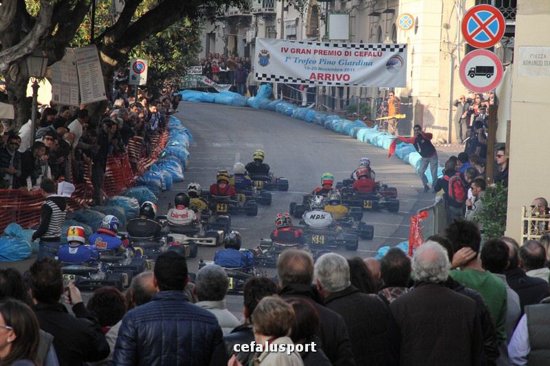 111120 sport2 257_tn.jpg